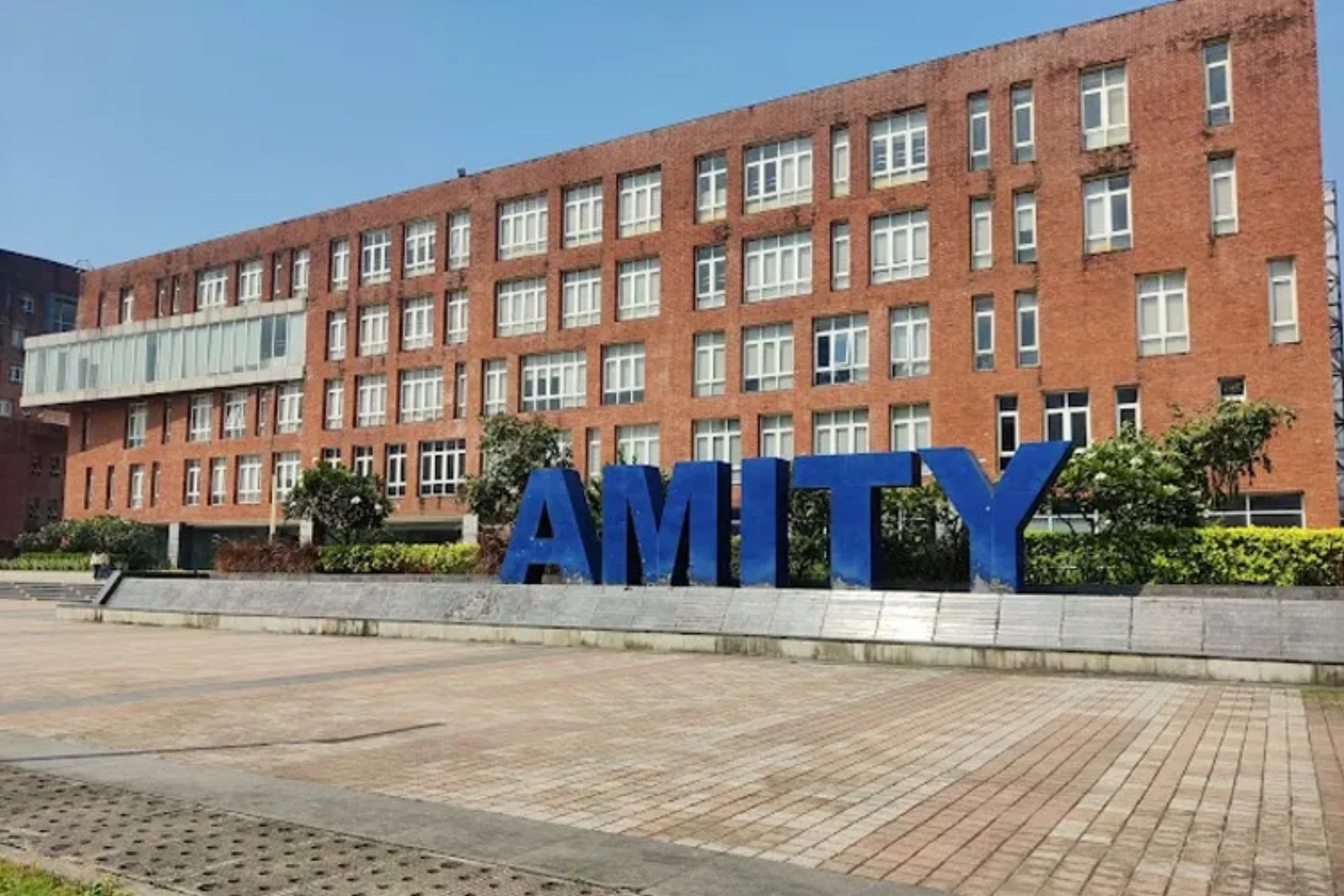 Amity University, Mumbai